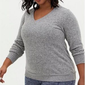 TORRID SUPER SOFT PLUSH V NECK LONG SLEEVE HEATHER GRAY SHIRT  NWT SZ 1X